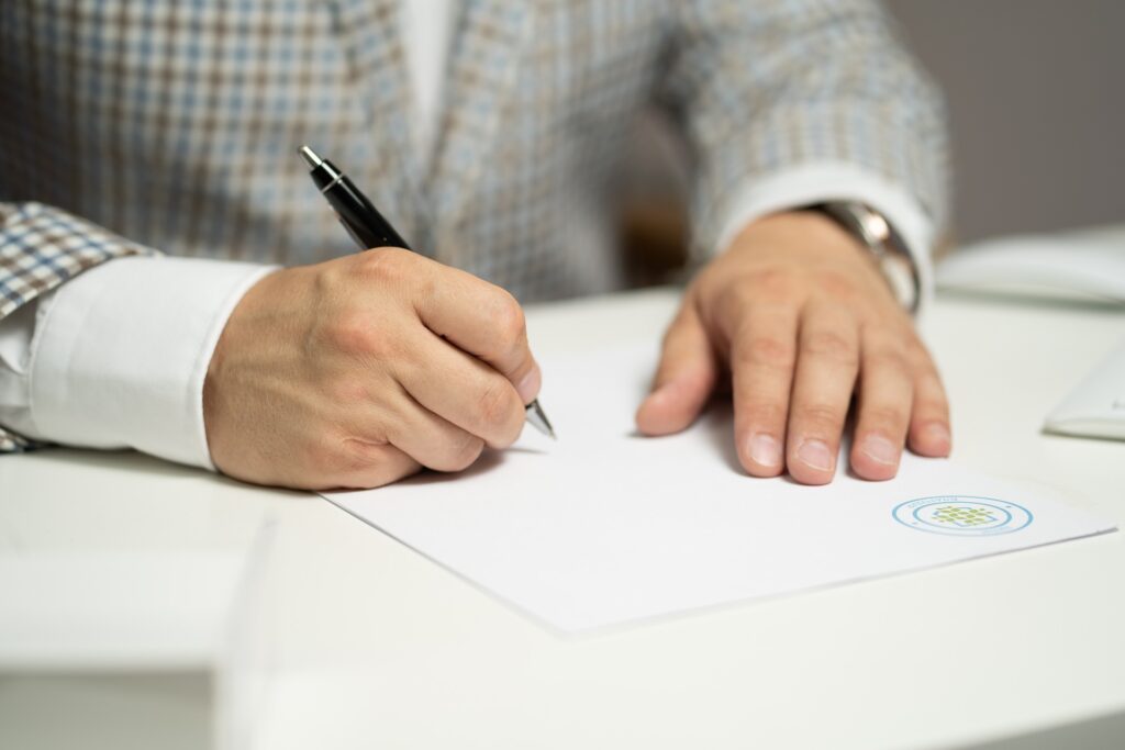 All the documents you shouldn't miss during the apartment buying process